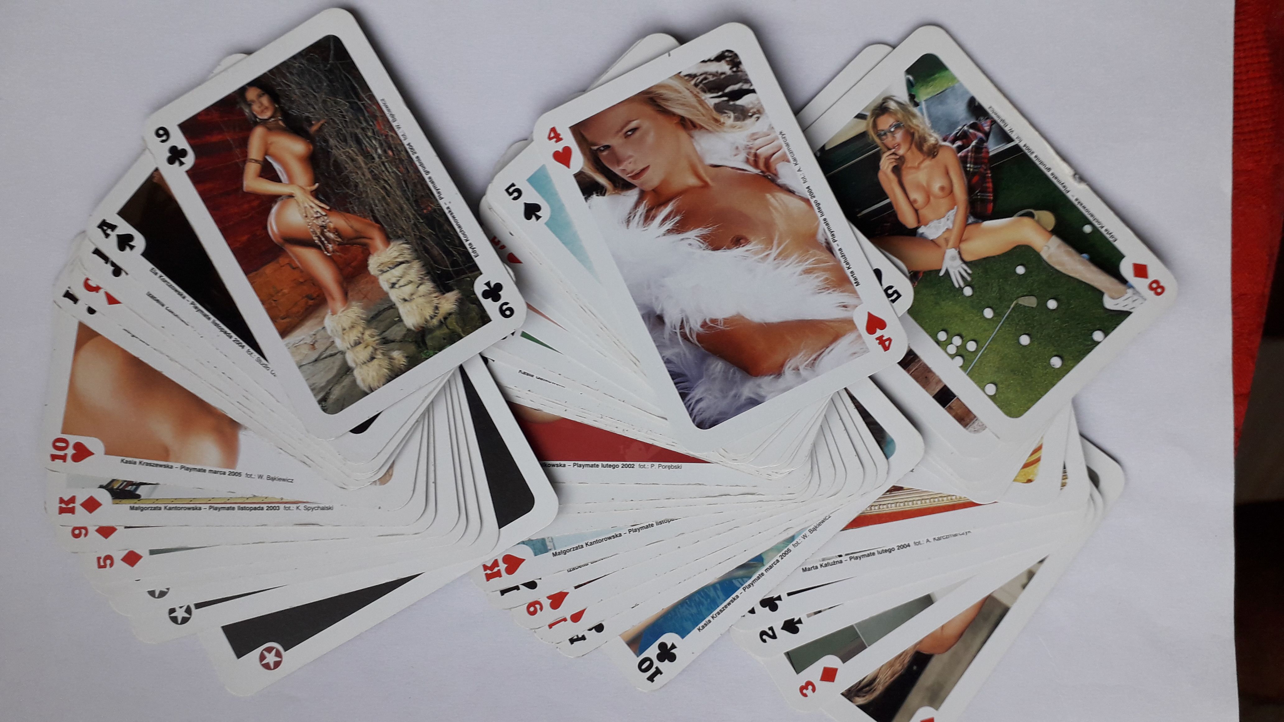 pleyboy_karty_talia.jpg pleyboy_karty_talia.jpg