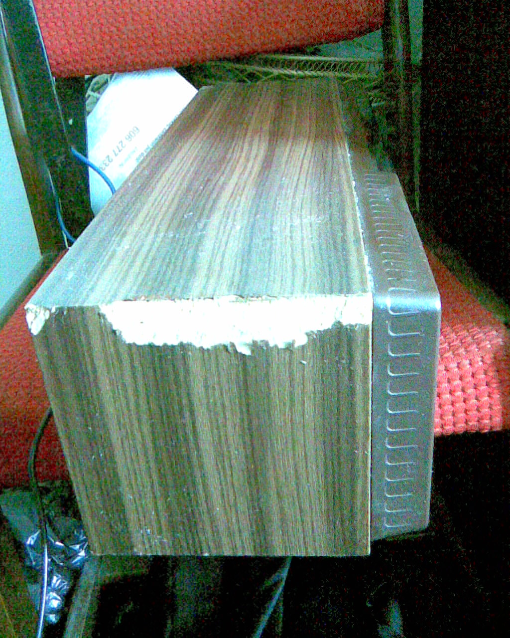 radio_unitra_taraban_bok.jpg